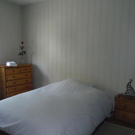 Chambre Meublee Sympa Proche Centre Ville Lorient Luaran gambar