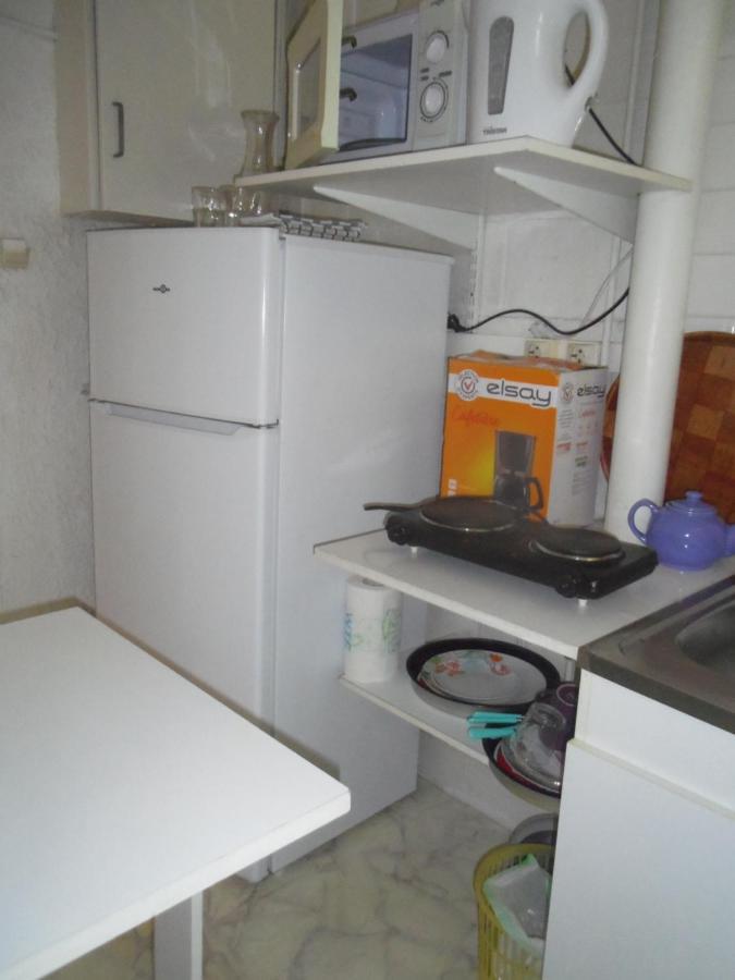 Chambre Meublee Sympa Proche Centre Ville Lorient Luaran gambar